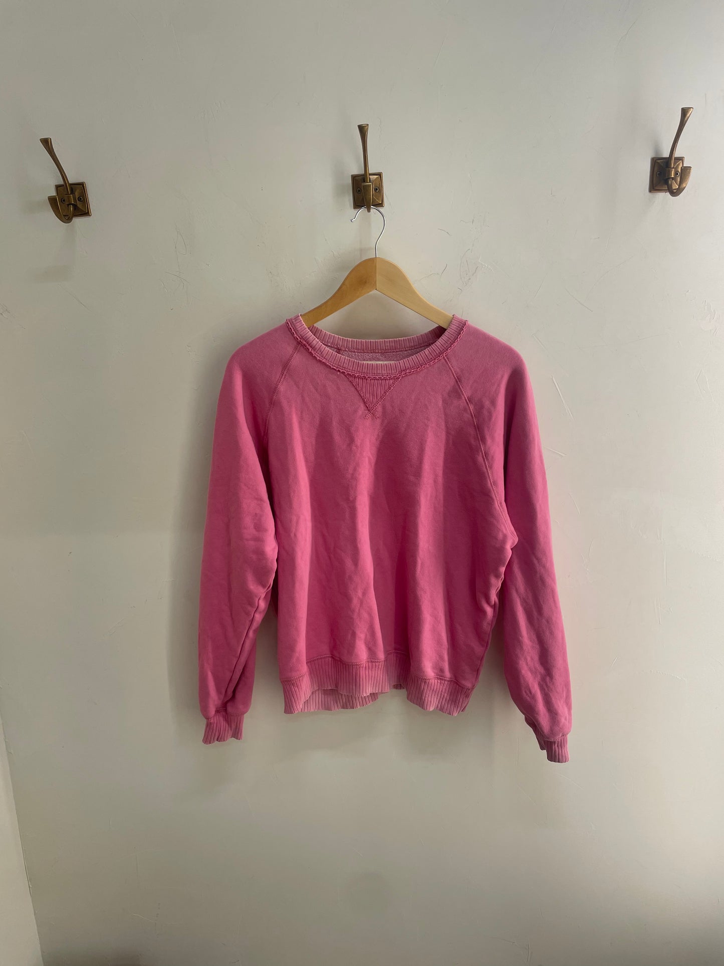 American Eagle crewneck size
XS