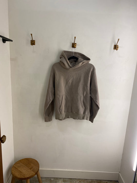 Aritzia hoodie size M