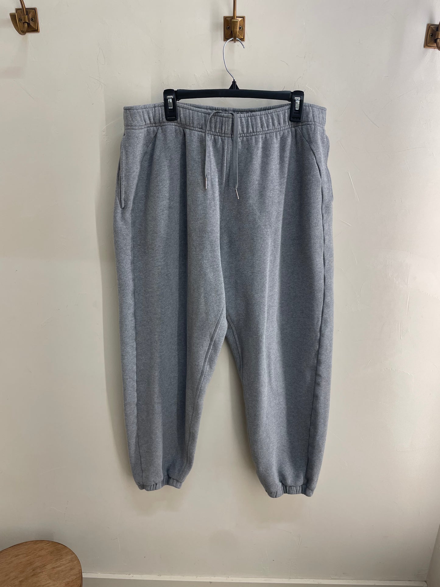 lululemon sweatpants size XL