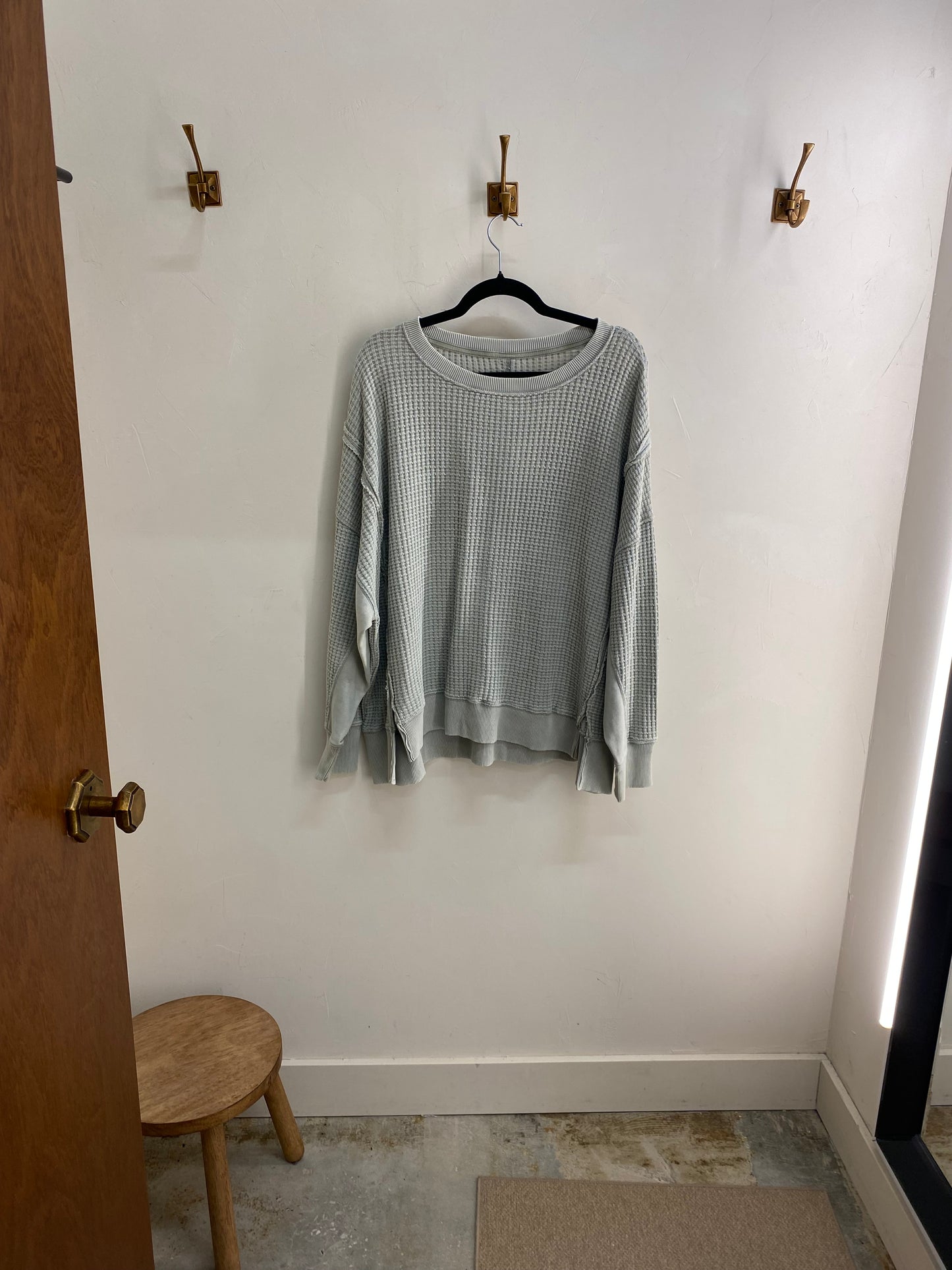 American Eagle long sleeve top size M