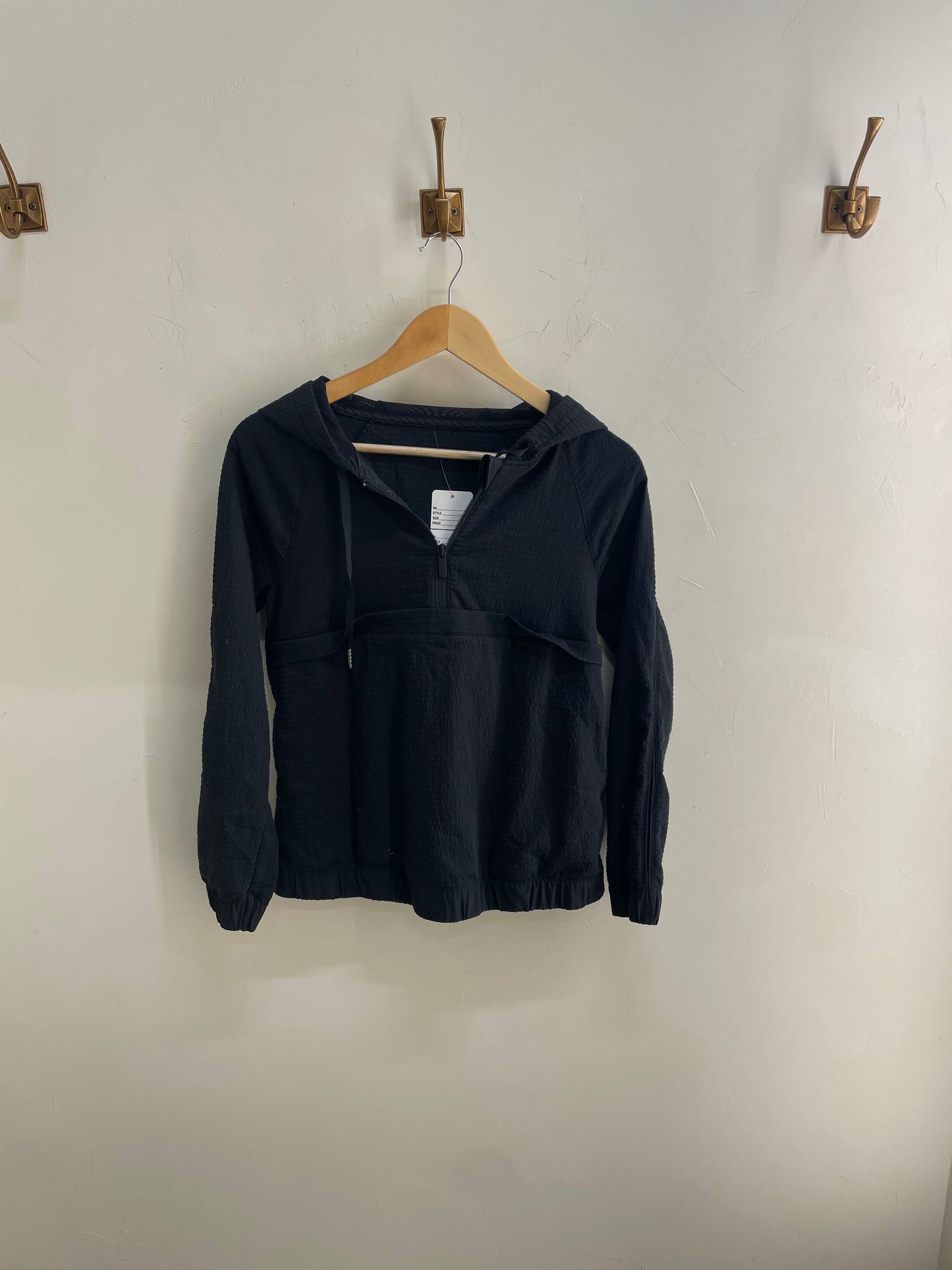 Lululemon pullover size S