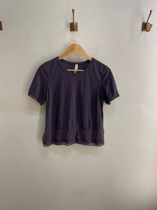lululemon tee size 6