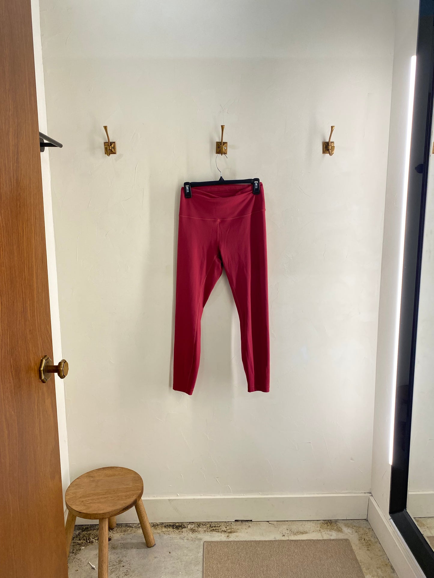 Lululemon leggings size 8